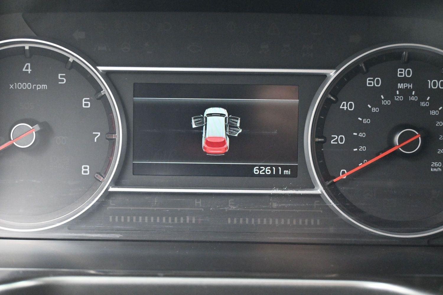 Used 2022 Glacial White Pearl Kia S image 19