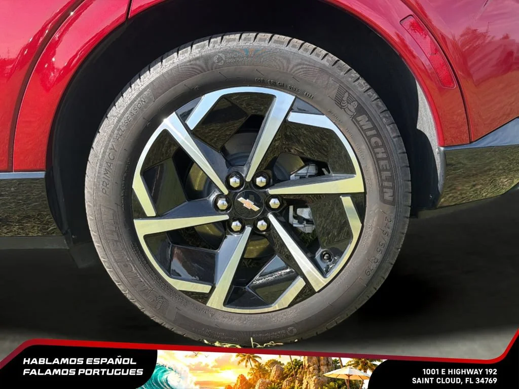 Used 2025 Radiant Red Tintcoat Chevrolet LT image 32