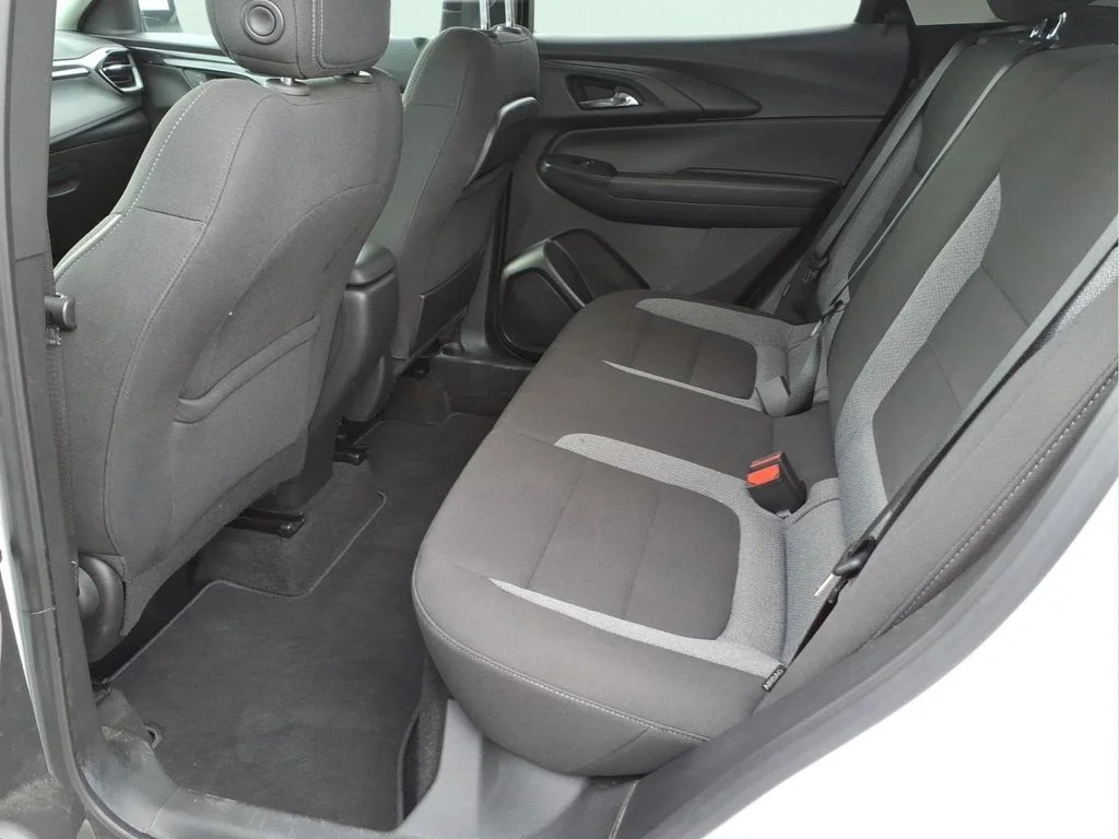 Used 2024 White Chevrolet LT image 16