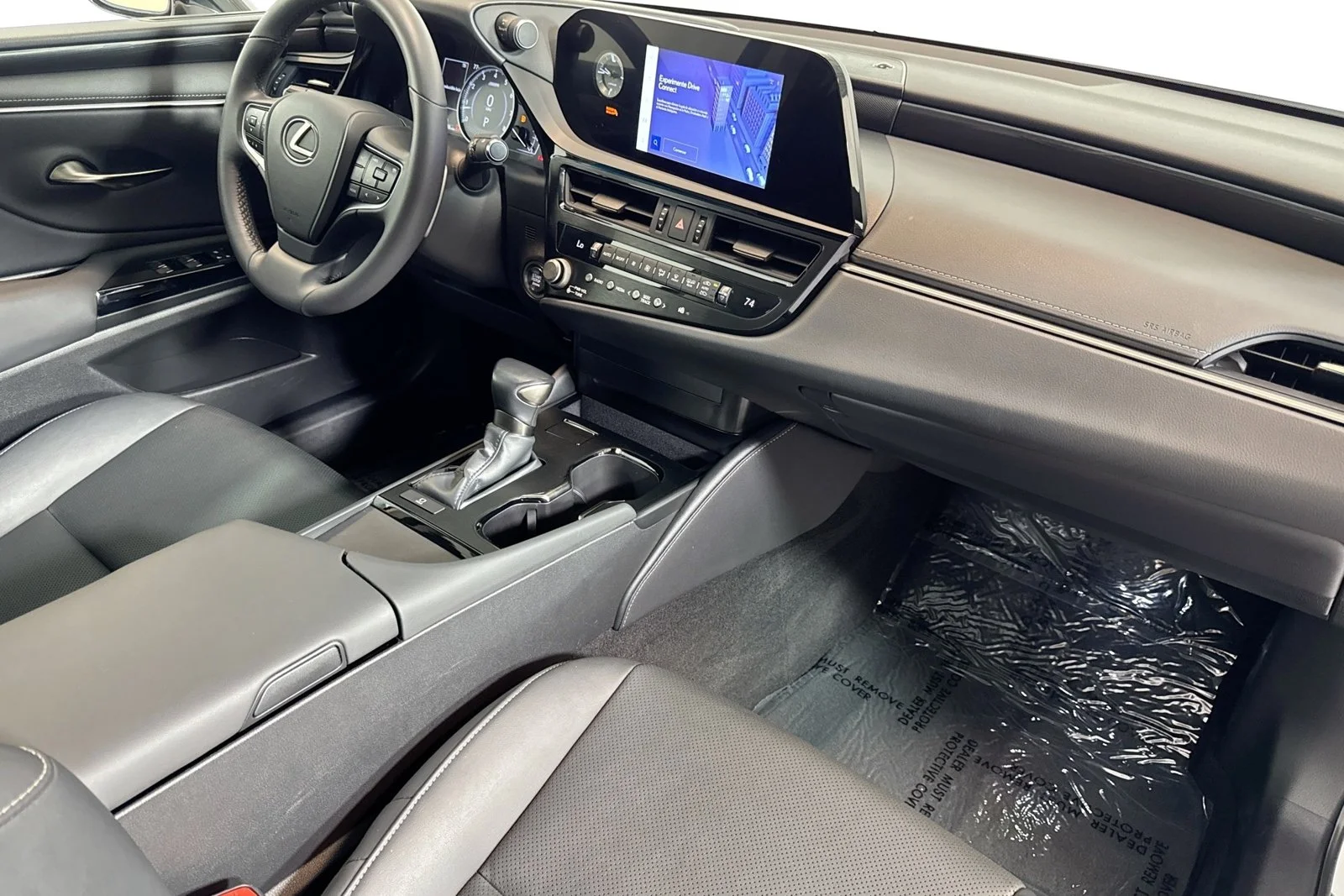 Used 2023 White Lexus ES 350 image 28