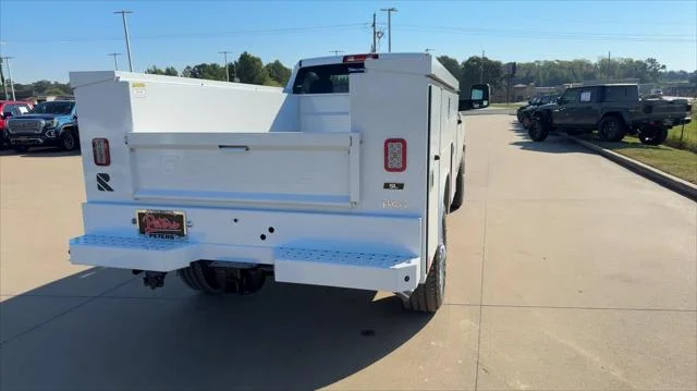 New 2026 Bright White Clear-Coat Exterior Paint RAM Tradesman image 8