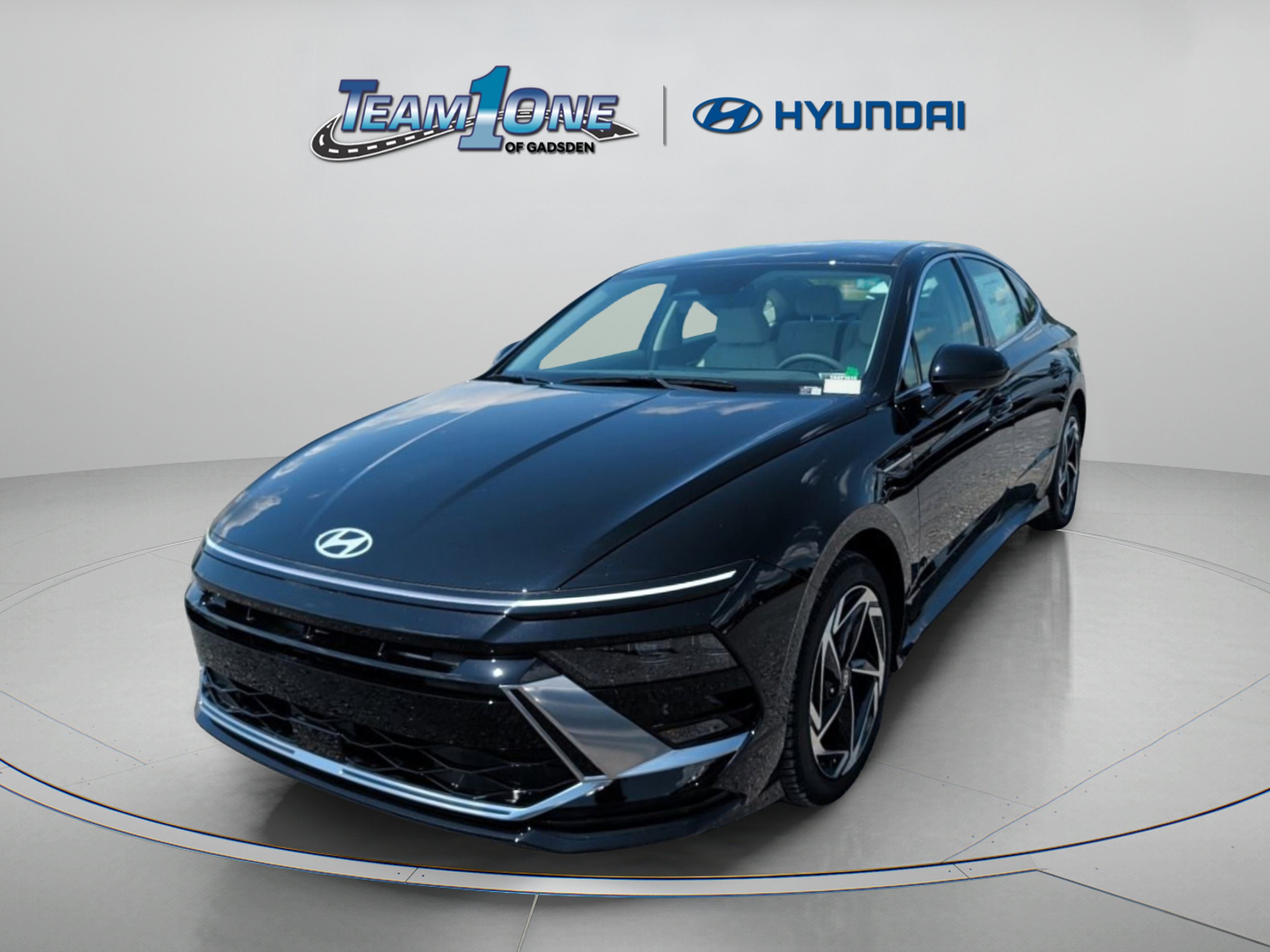 New 2026 Abyss Black Hyundai SEL Sport image 4