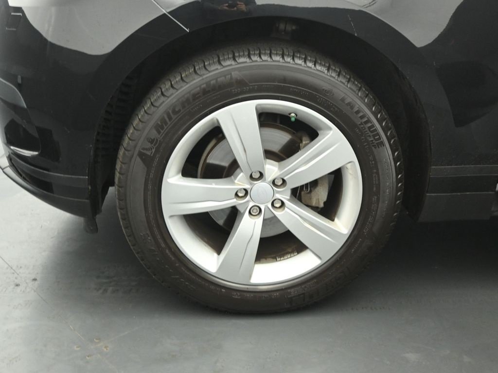 2019 LAND ROVER RANGE ROVER VELAR - Image 33