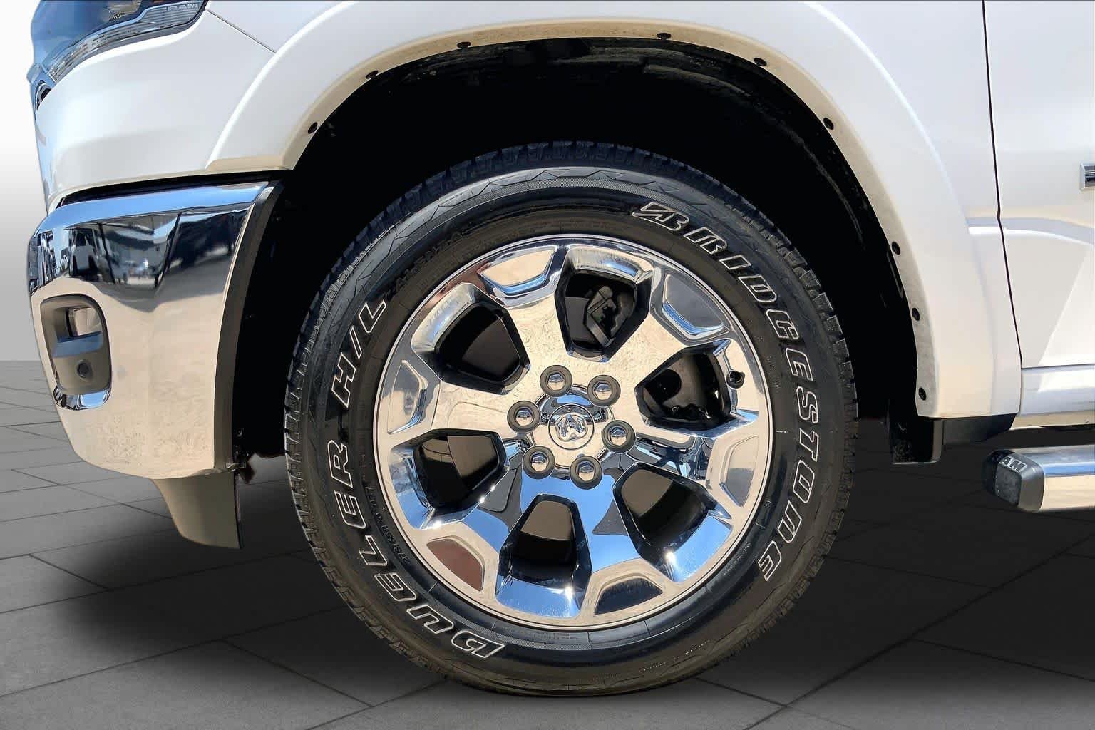 Used 2025 Bright White Clearcoat Ram Big Horn image 11