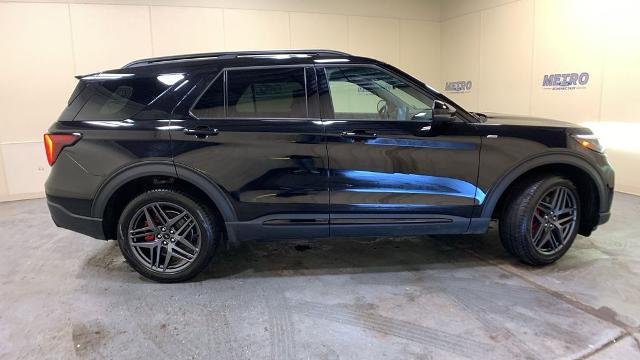 Certified Used 2025 Black Metallic Ford ST-Line image 54