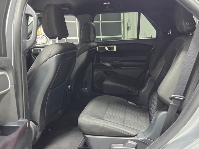 Used 2020 Silver Ford XLT image 6