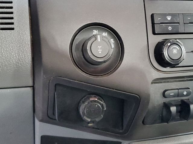 Used 2015 White Ford XL image 20