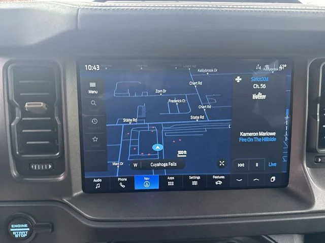 New 2025 Carbonized Gray Metallic Ford Badlands® image 19