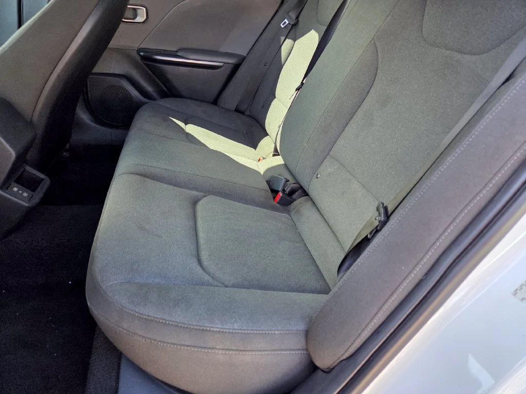 Used 2025 White Kia LX image 22