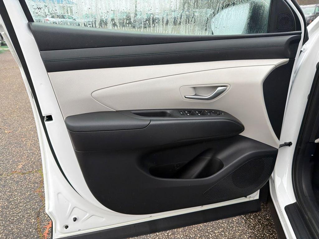 New 2026 White Hyundai Blue image 10