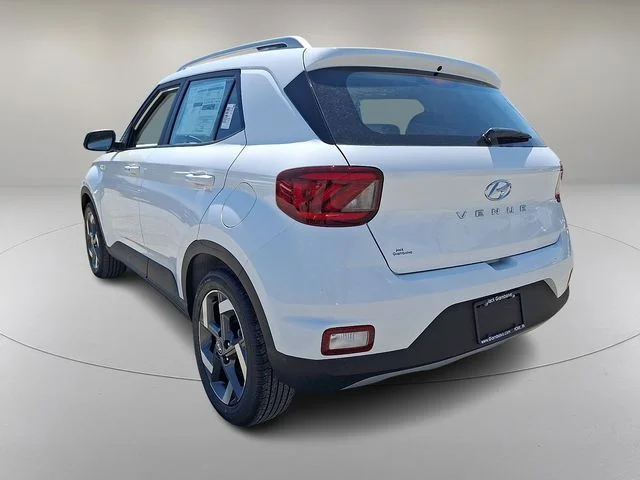 New 2026 White Hyundai SEL image 5