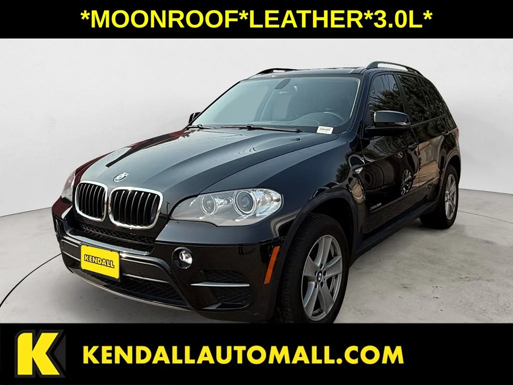 Used 2013 Black BMW xDrive35i image 1
