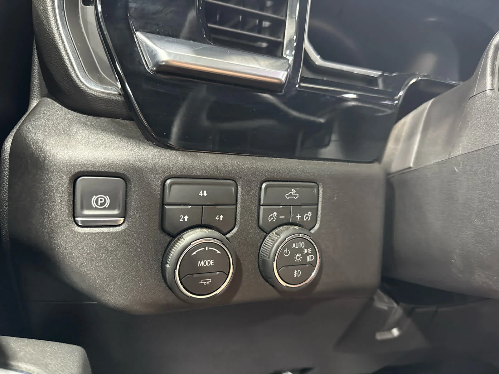 Used 2026 Black Chevrolet LT image 22