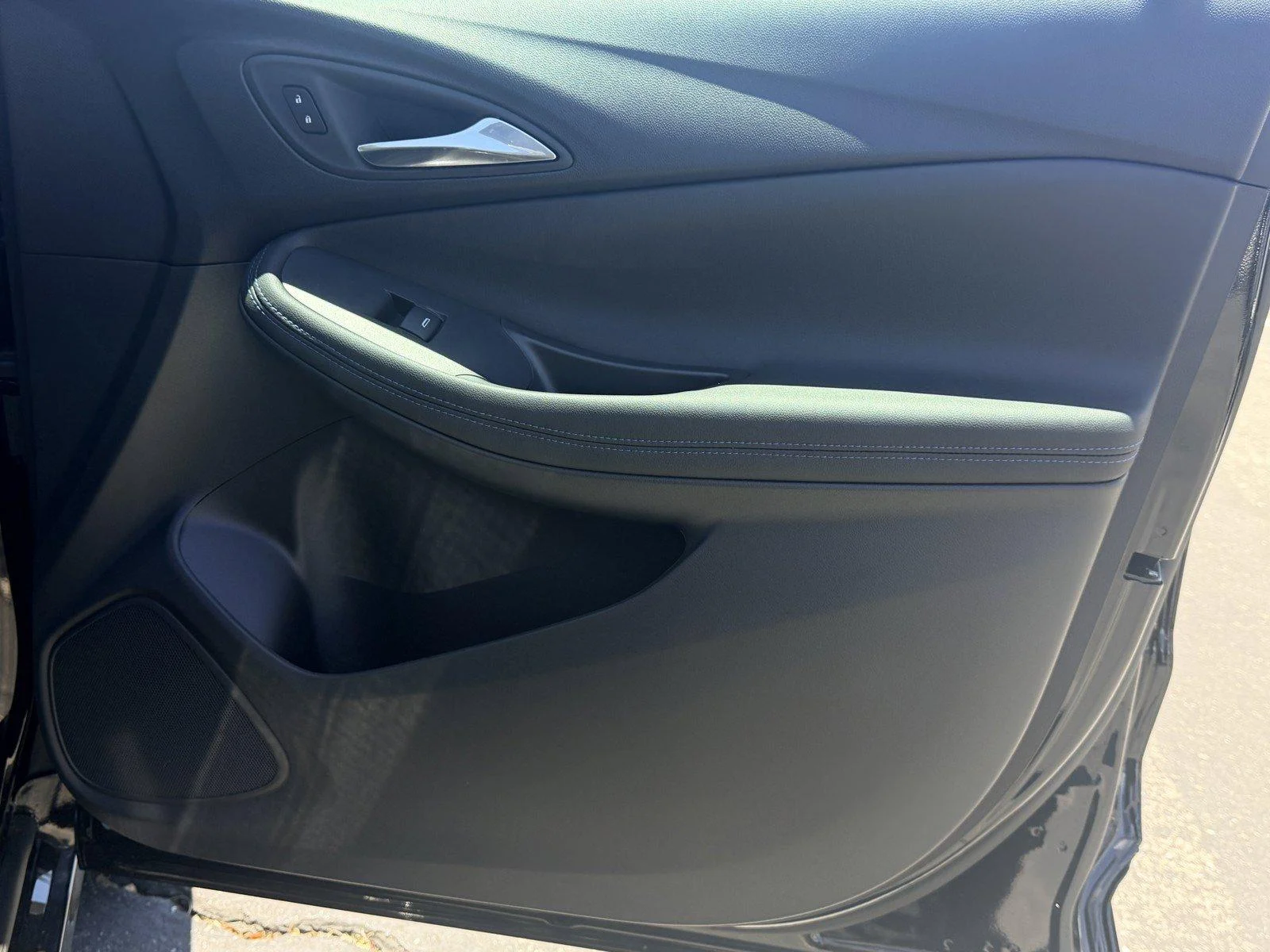 New 2026 Ebony Twilight Metallic Buick Sport Touring image 9