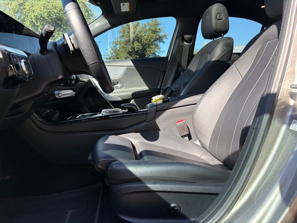 Used 2019 Silver Mercedes-Benz A 220 image 7