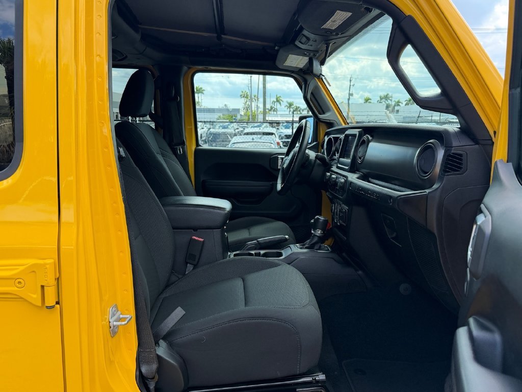 Used 2018 Yellow Jeep Unlimited Sport S image 14