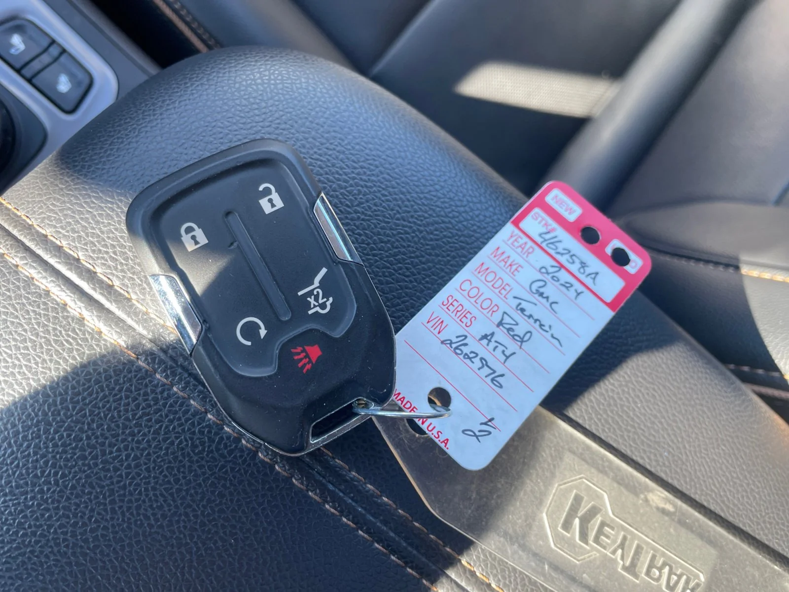 Used 2024 Red GMC AT4 AWD image 25