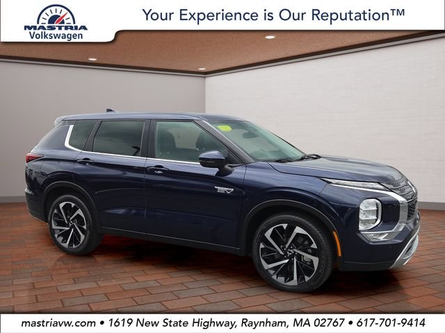 2023 Mitsubishi Outlander Plug-in Hybrid SE S-AWC's photo