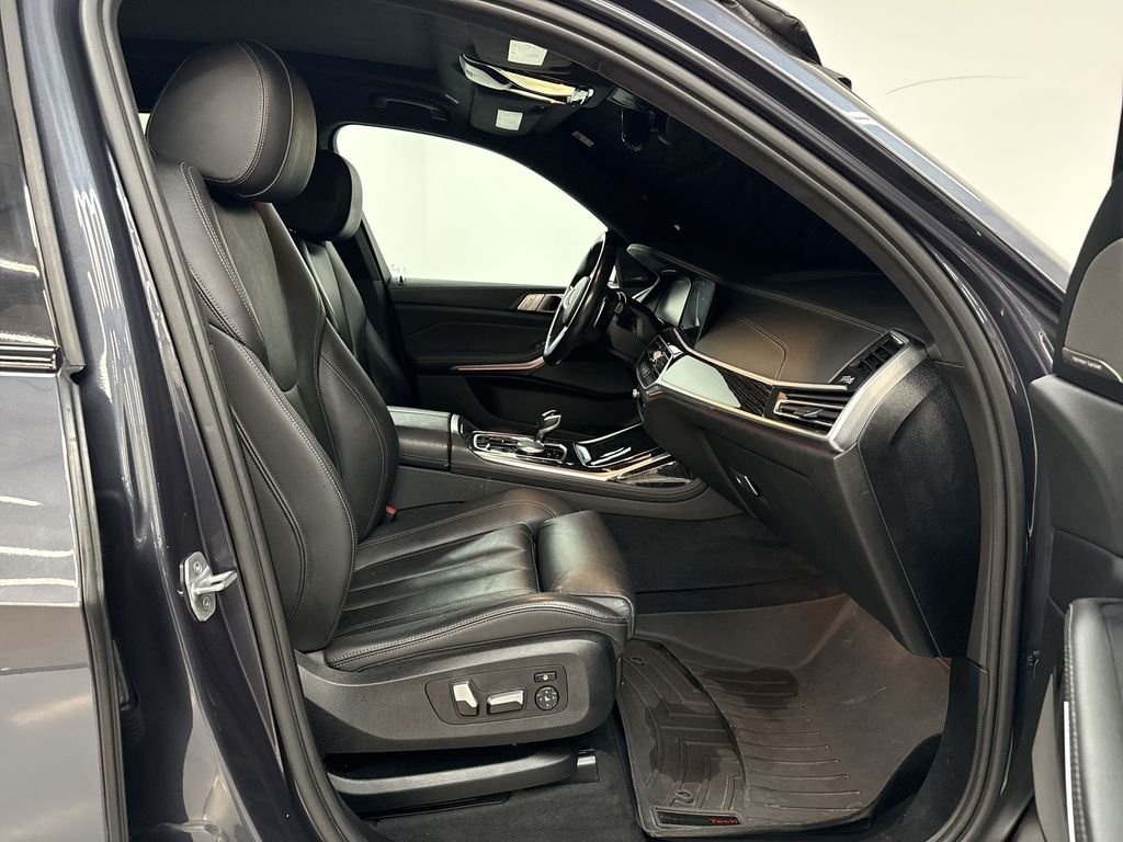 Used 2020 Gray Metallic BMW xDrive40i image 18