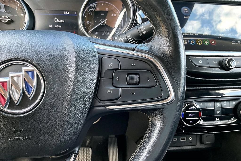 Used 2021 SUMMIT WHITE Buick Essence image 21