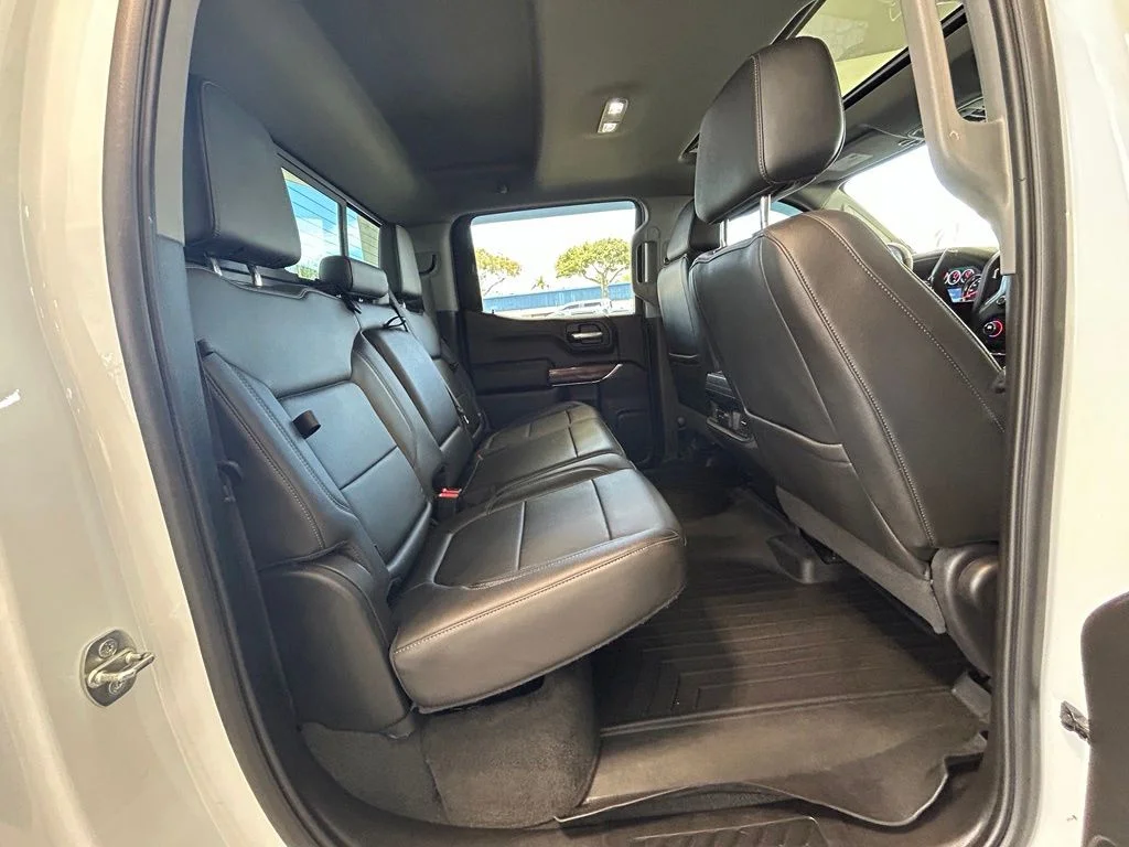 Used 2021 White Chevrolet RST image 32