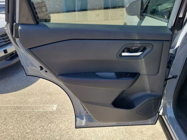 New 2026 Boulder Gray Pearl Nissan Rock Creek® image 26