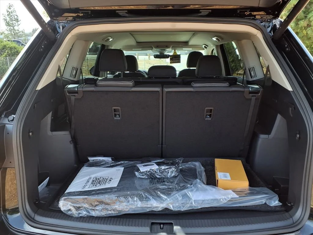 2026 Volkswagen Atlas SE w/Tech - Photo 6