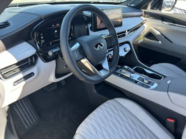 New 2027 DEEP EMERALD INFINITI Autograph AWD image 19