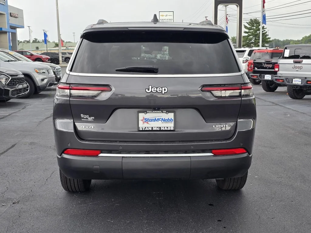 Used 2025 Baltic Gray Metallic Clearcoat Jeep Limited image 6
