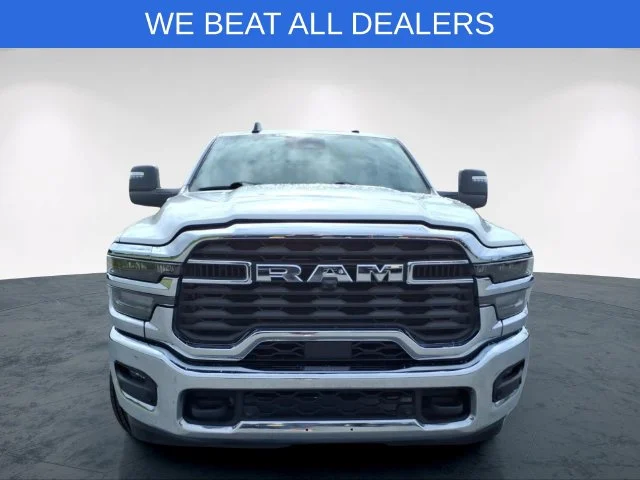 Used 2026 White Ram Big Horn image 4