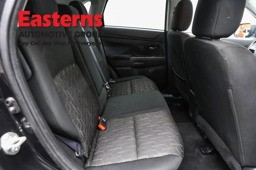Used 2023 Black Mitsubishi 2.0 LE image 22