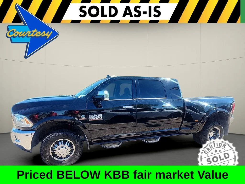 Used 2015 Black Ram Laramie image 4
