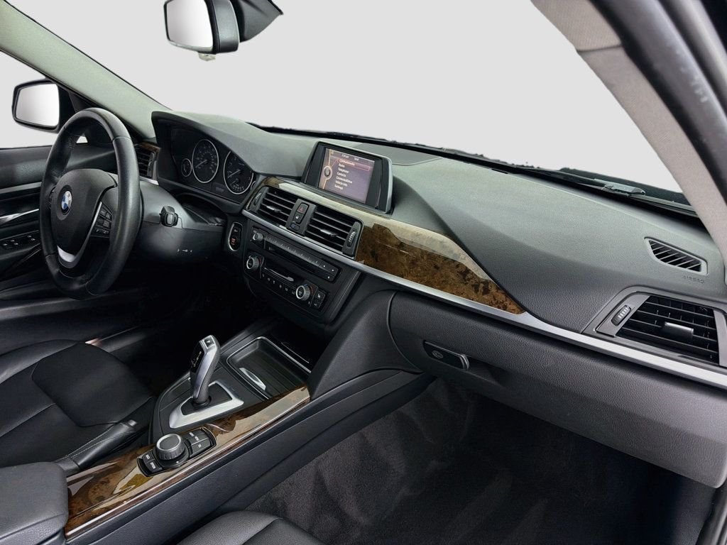 Used 2014 Jet Black BMW 328i xDrive image 26