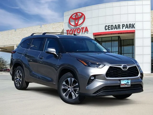 New 2026 Heavy Metal Toyota XLE image 1