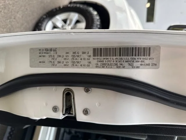 Used 2018 Bright White Clearcoat Ram Express image 20