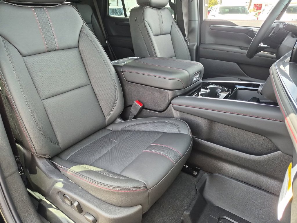 2026 Chevrolet Tahoe RST - Photo 32