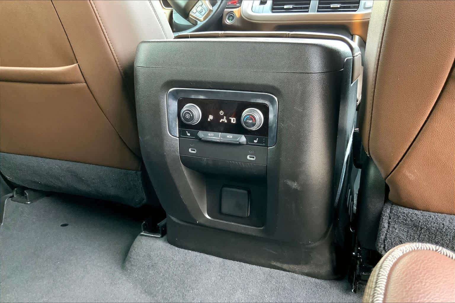 Used 2021 Black Chevrolet High Country image 35