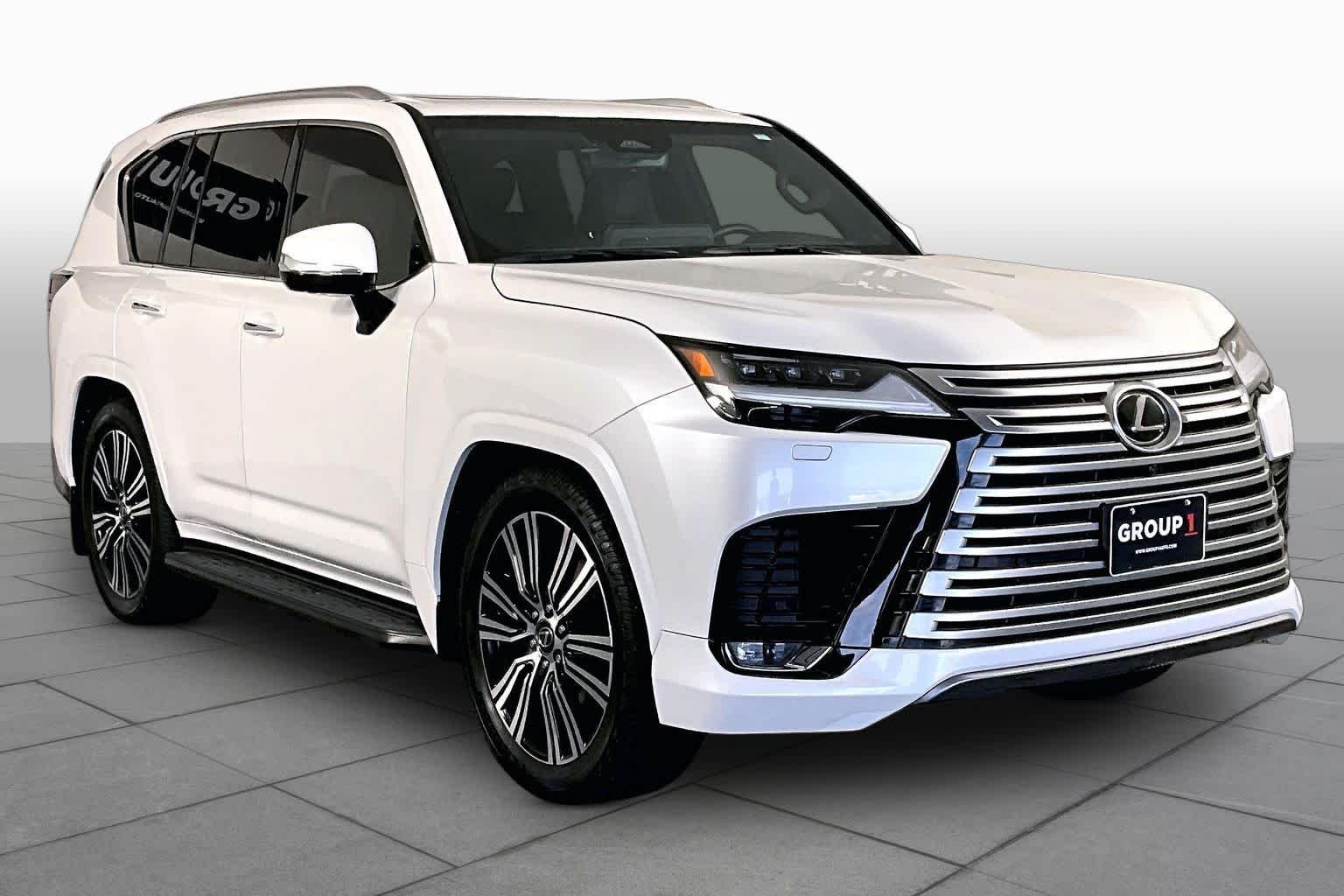 Pre-Owned 2025 Lexus LX 600 Luxury