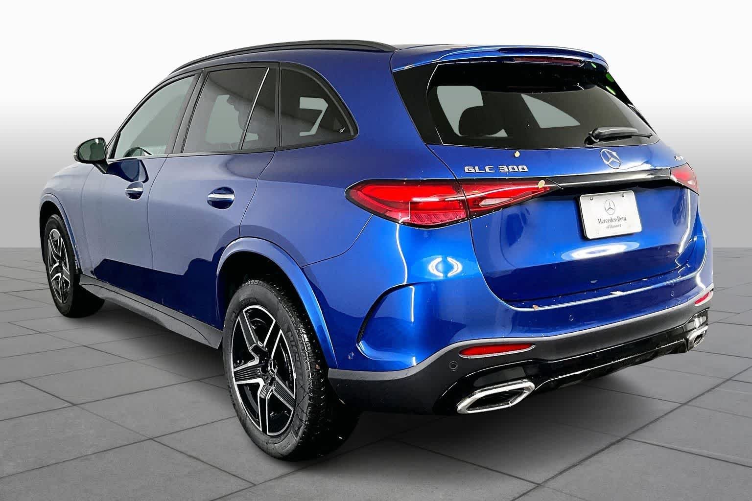 New 2026 Starling Blue Metallic Mercedes-Benz GLC 300 image 4