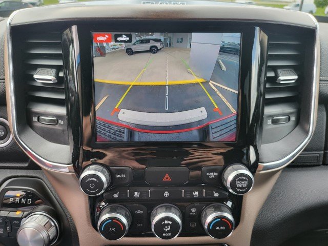 Used 2022  Ram Laramie image 31