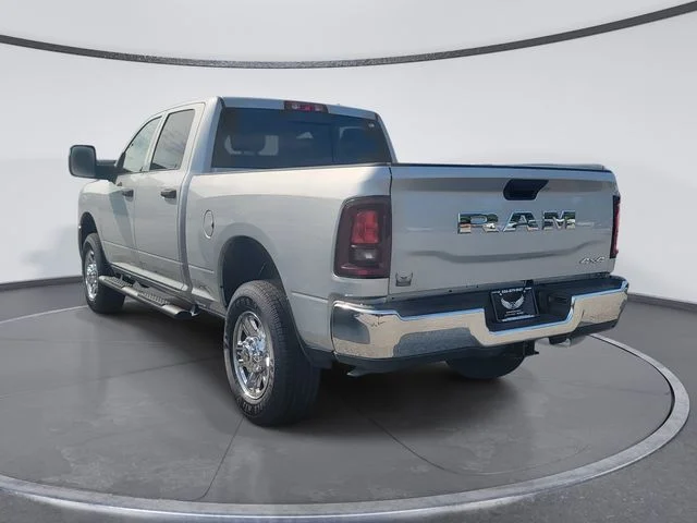 2026 RAM 2500 Tradesman - Photo 4
