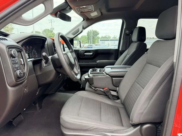 2023 Chevrolet Silverado 1500 Custom - Photo 16