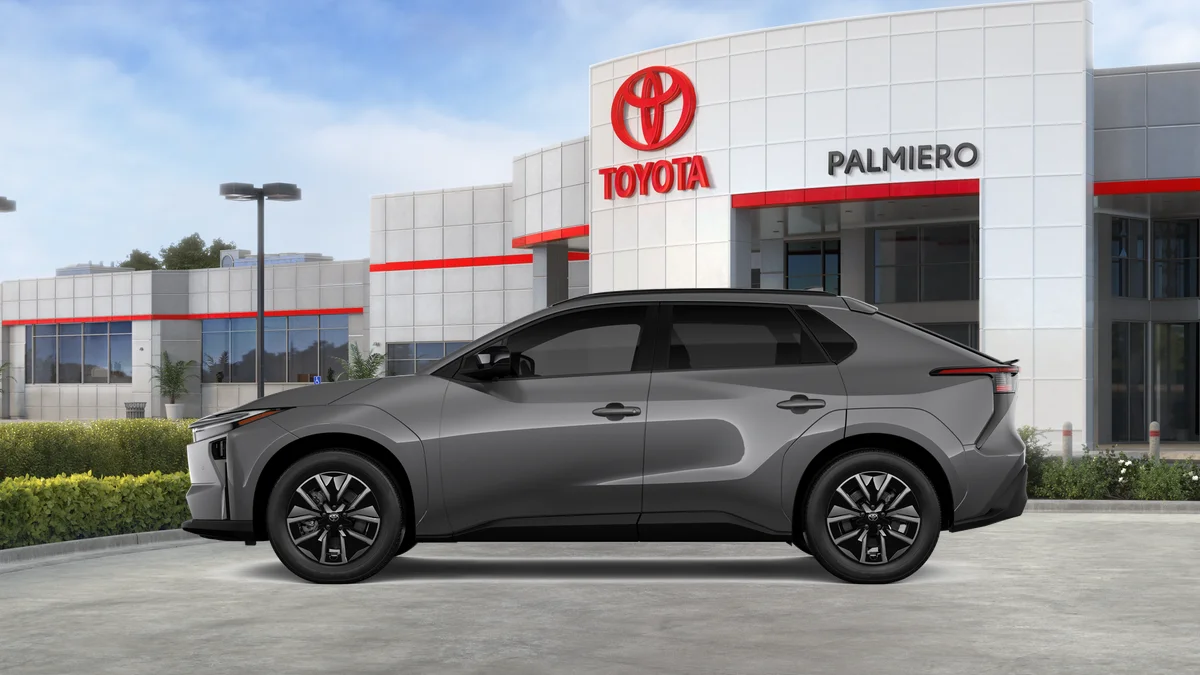New 2026 Heavy Metal Toyota XLE image 4