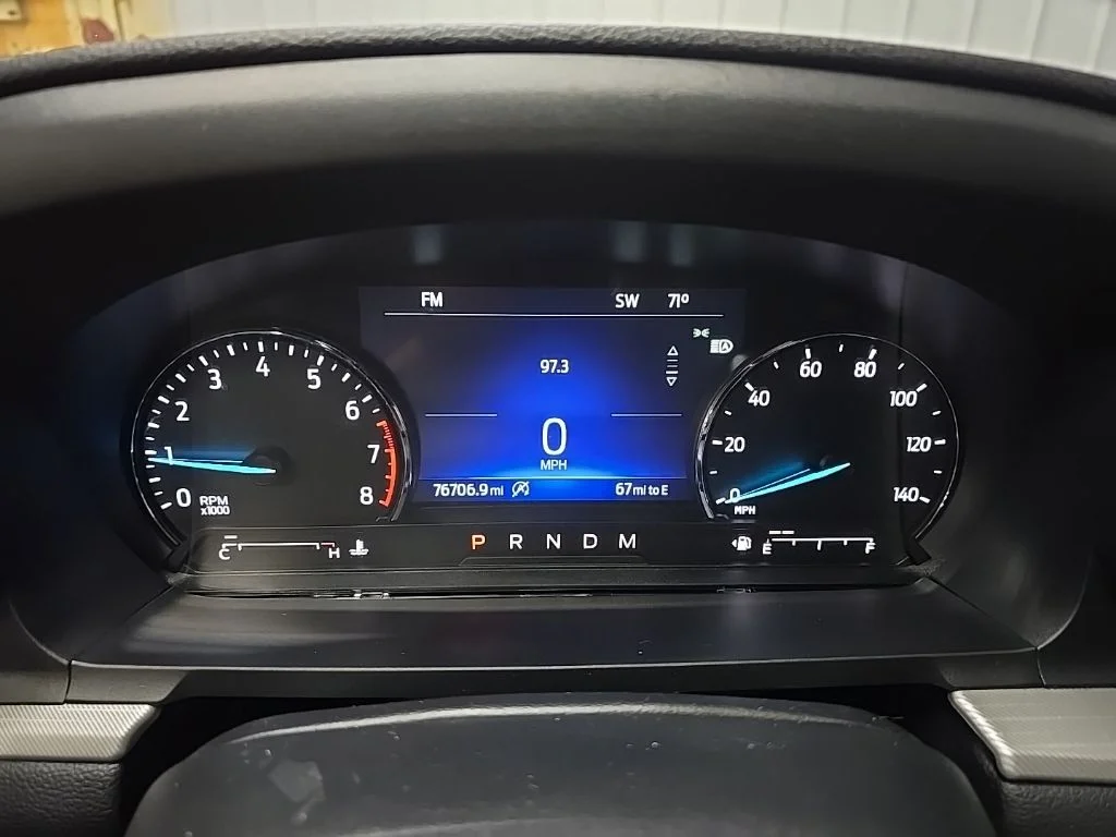 Used 2020 Black Ford XLT image 22