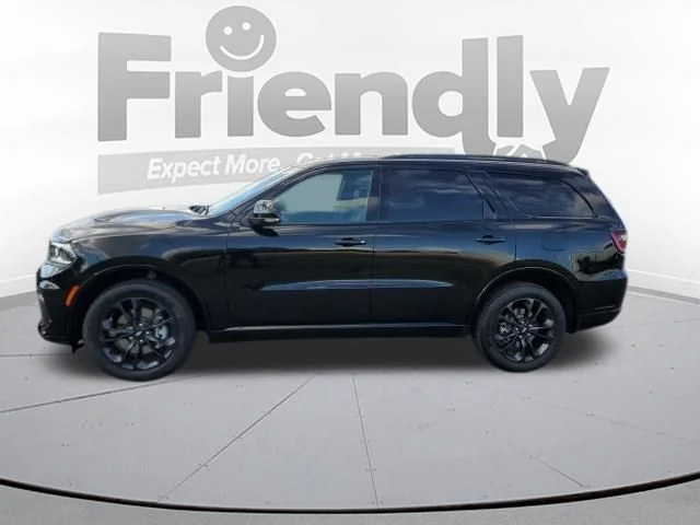 New 2026 Diamond Black Clear-Coat Exterior Paint Dodge GT Plus image 2