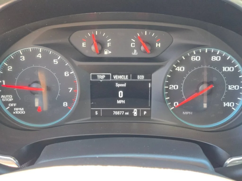 Used 2020 CAJUN RED TINTCOAT Chevrolet LT image 19