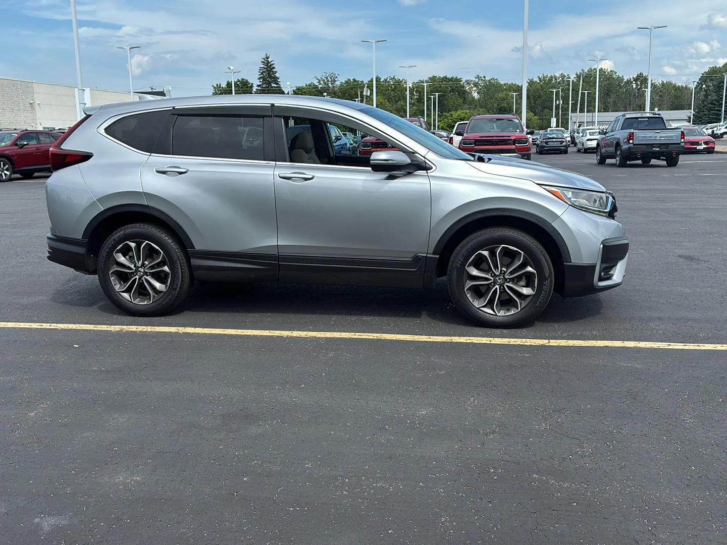Used 2020 Lunar Silver Metallic Honda EX-L image 21