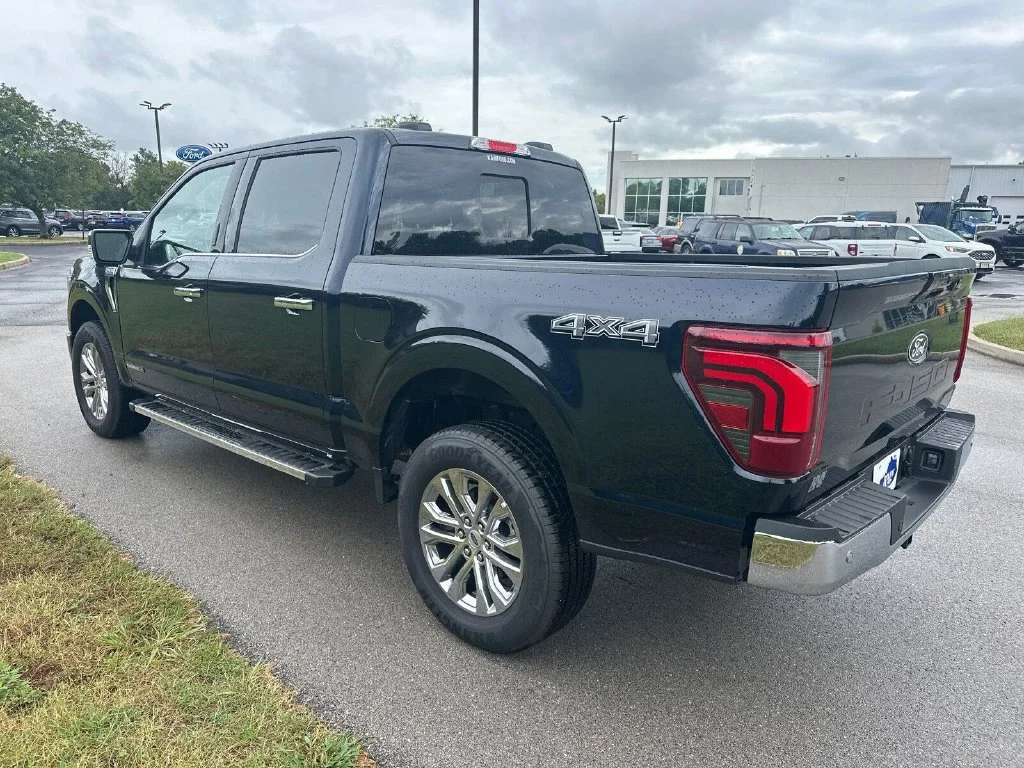 New 2026 Blue Ford Lariat image 13