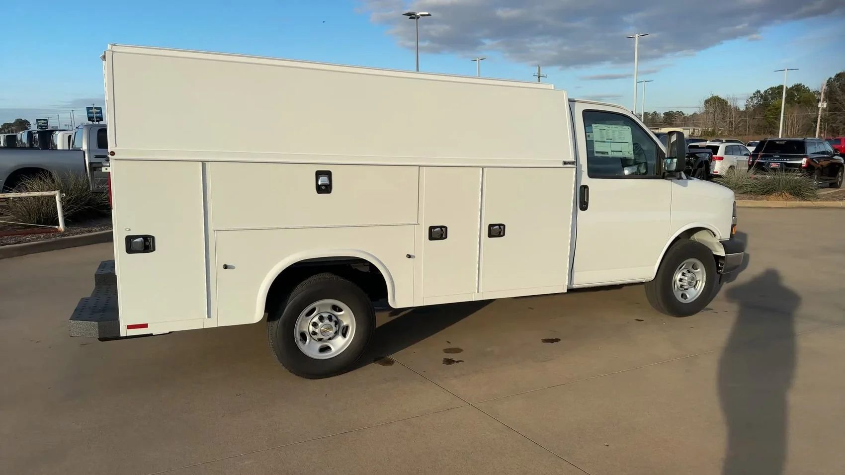 New 2025 Summit White Chevrolet Work Van image 9
