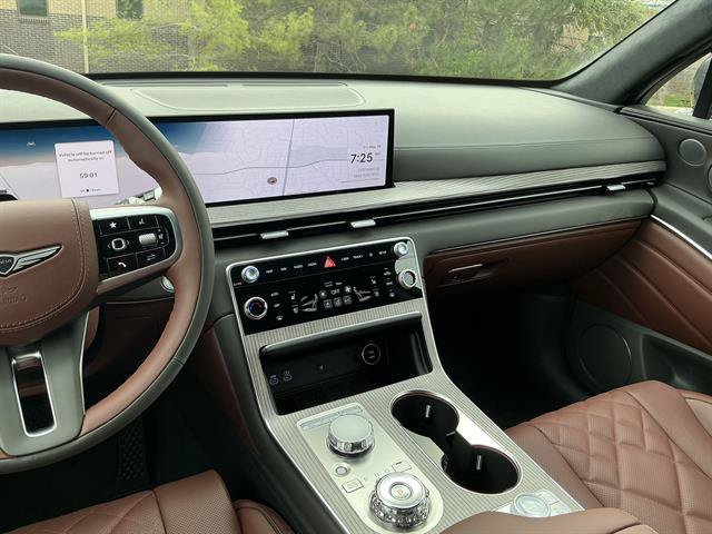 Certified Used 2025 Vik Black Genesis 3.5T Prestige image 7